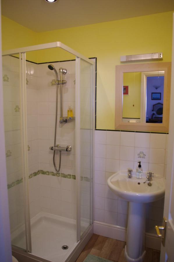 Skerries B And B Лайм Риджис Екстериор снимка